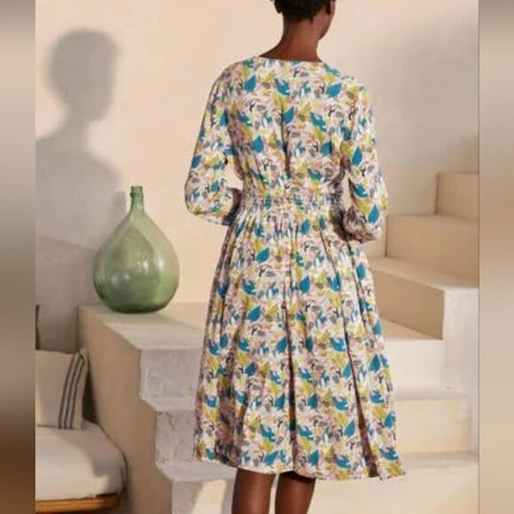 Boden Susannah Smocked Toucan Print Dress Size 14L - Picture 2 of 9